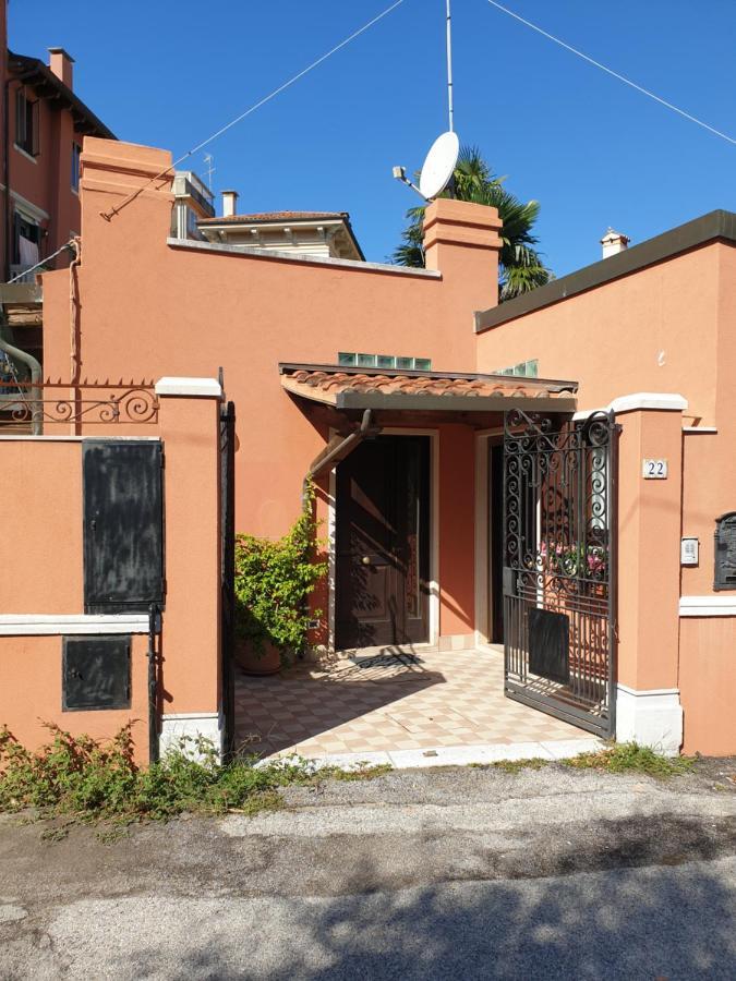 Cottage Al Mare Martina Lido di Venezia Екстер'єр фото
